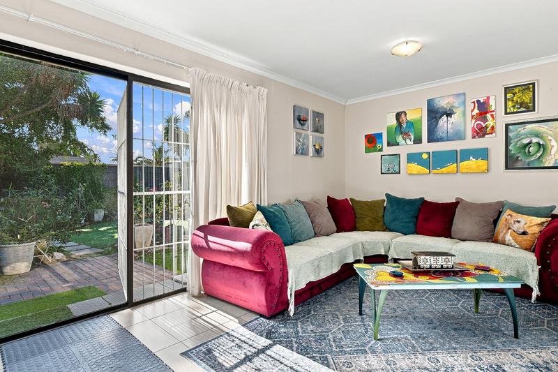3 Bedroom Property for Sale in Table View Western Cape